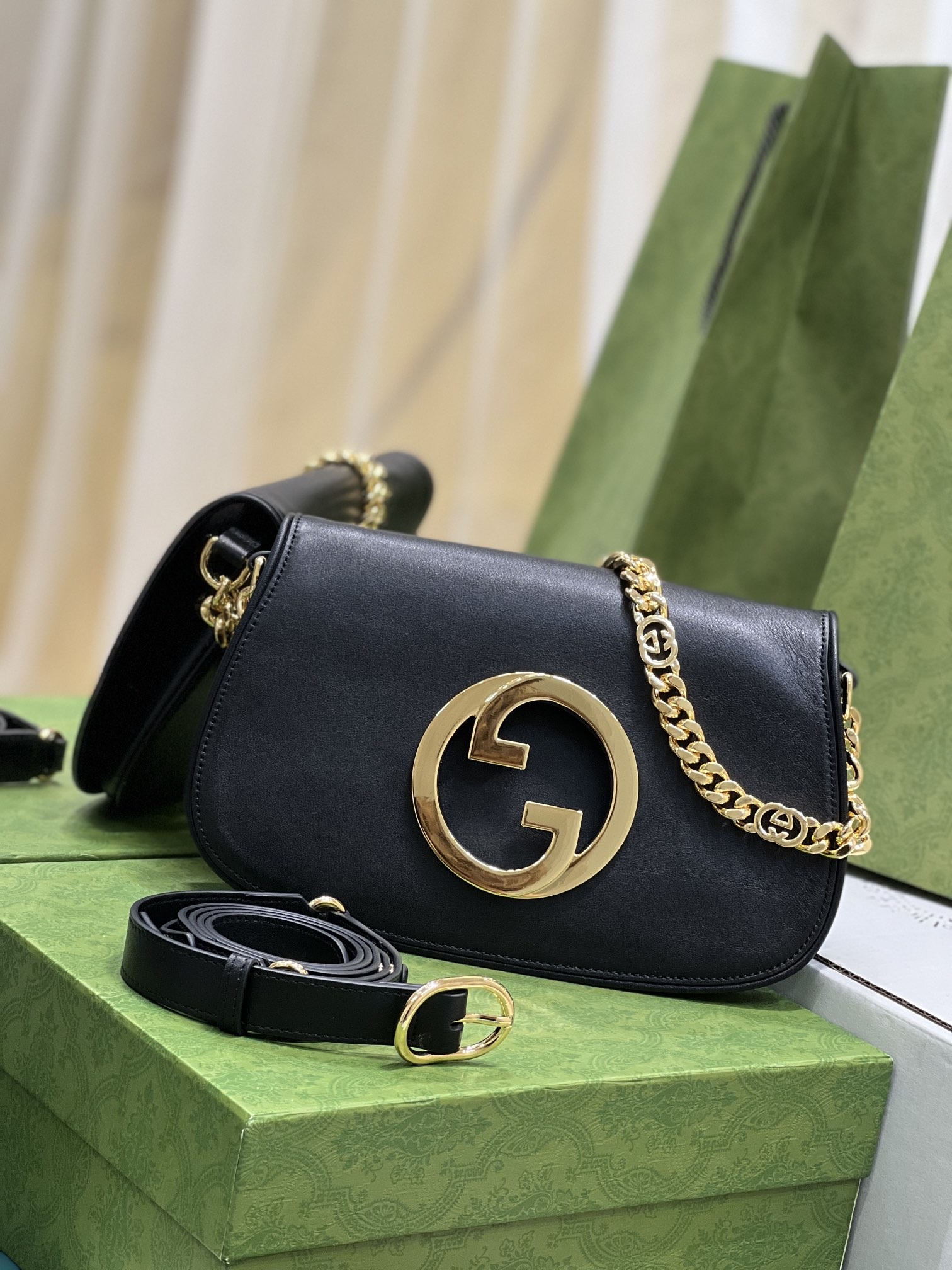 Gucci Blondie Shoulder B